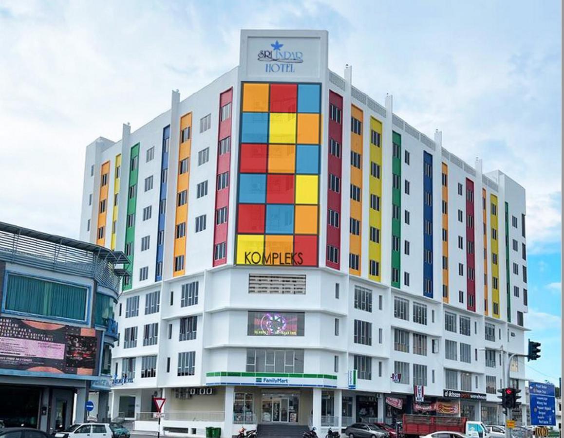 Sri Indar Hotel & Suites Parit Buntar Exteriör bild